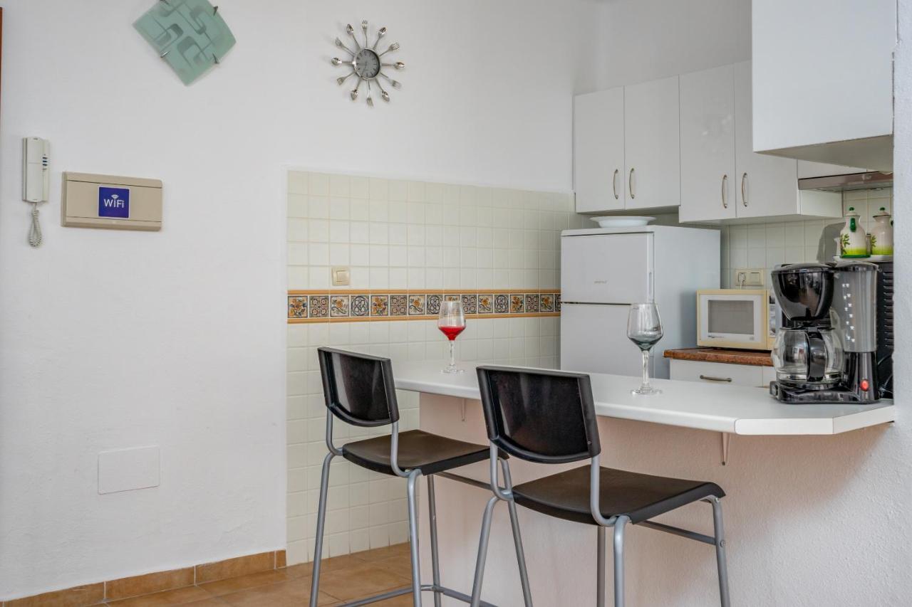 Апартаменты Spacious Flat In The Heart Of Torremolinos Ref 39 Экстерьер фото